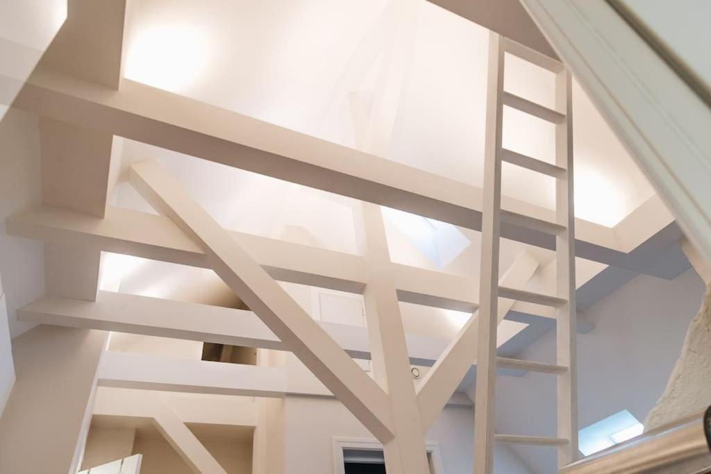 Modern 3-room Floor Leilighet