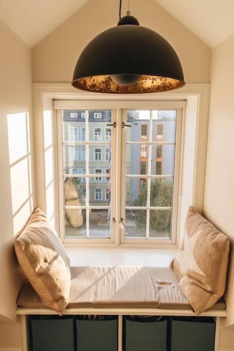 Modern 3-room Floor